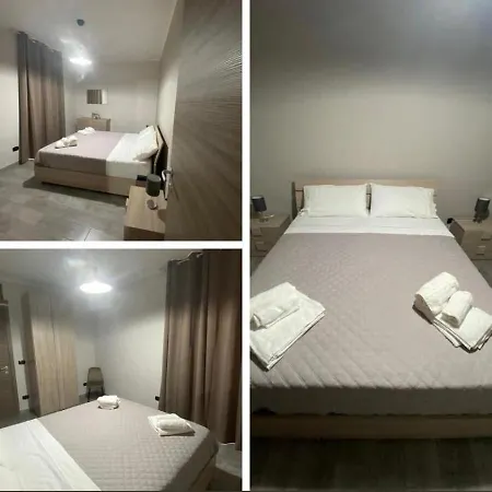 House Bed & Breakfast *