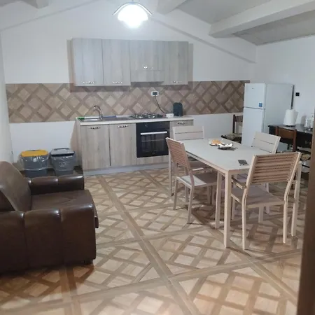 Bed & Breakfast House *